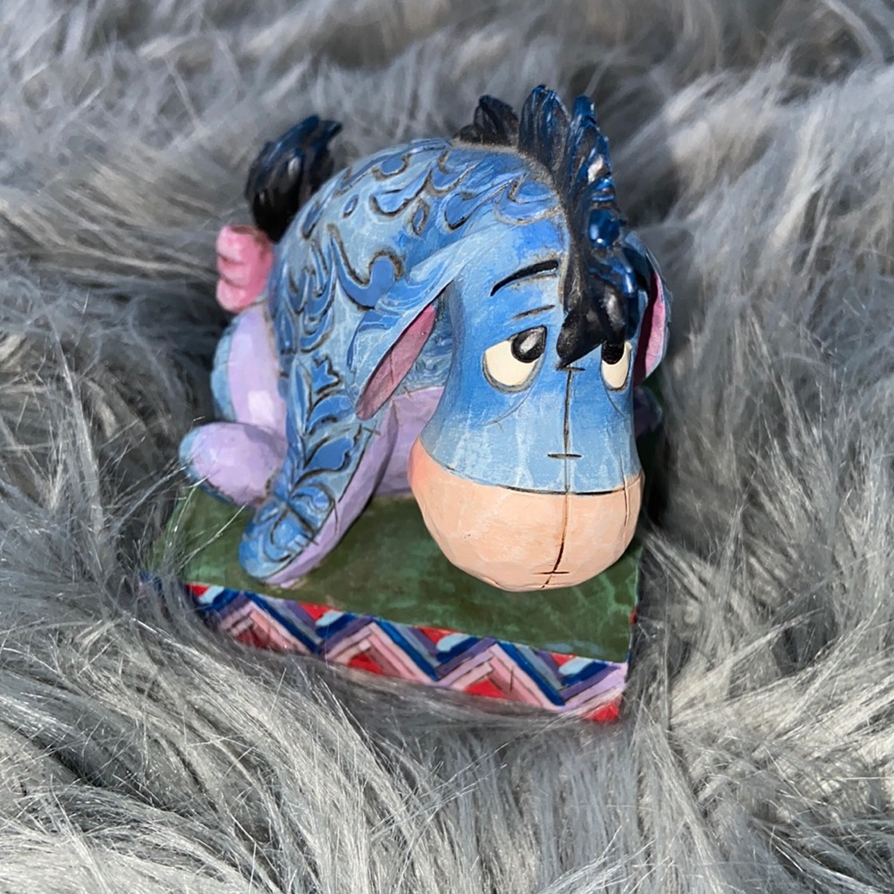 Disney Eeyore “true blue companion” #4011755